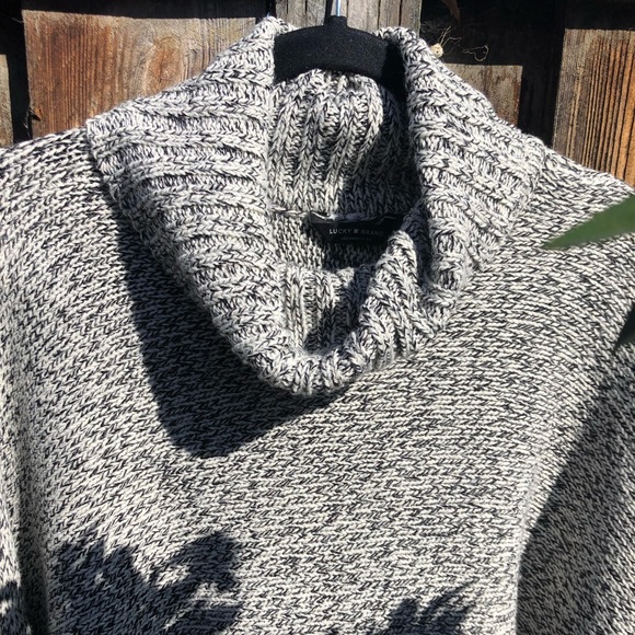 Lucky Brand turtleneck sweater poncho - size S - Picture 10 of 11